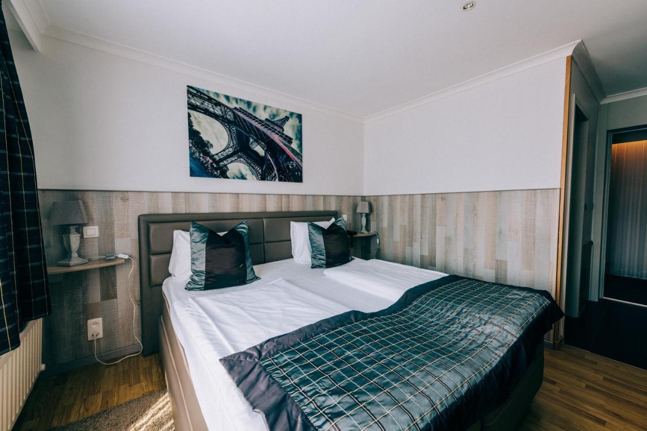Hotel De Kalvaar Ninove Exteriér fotografie